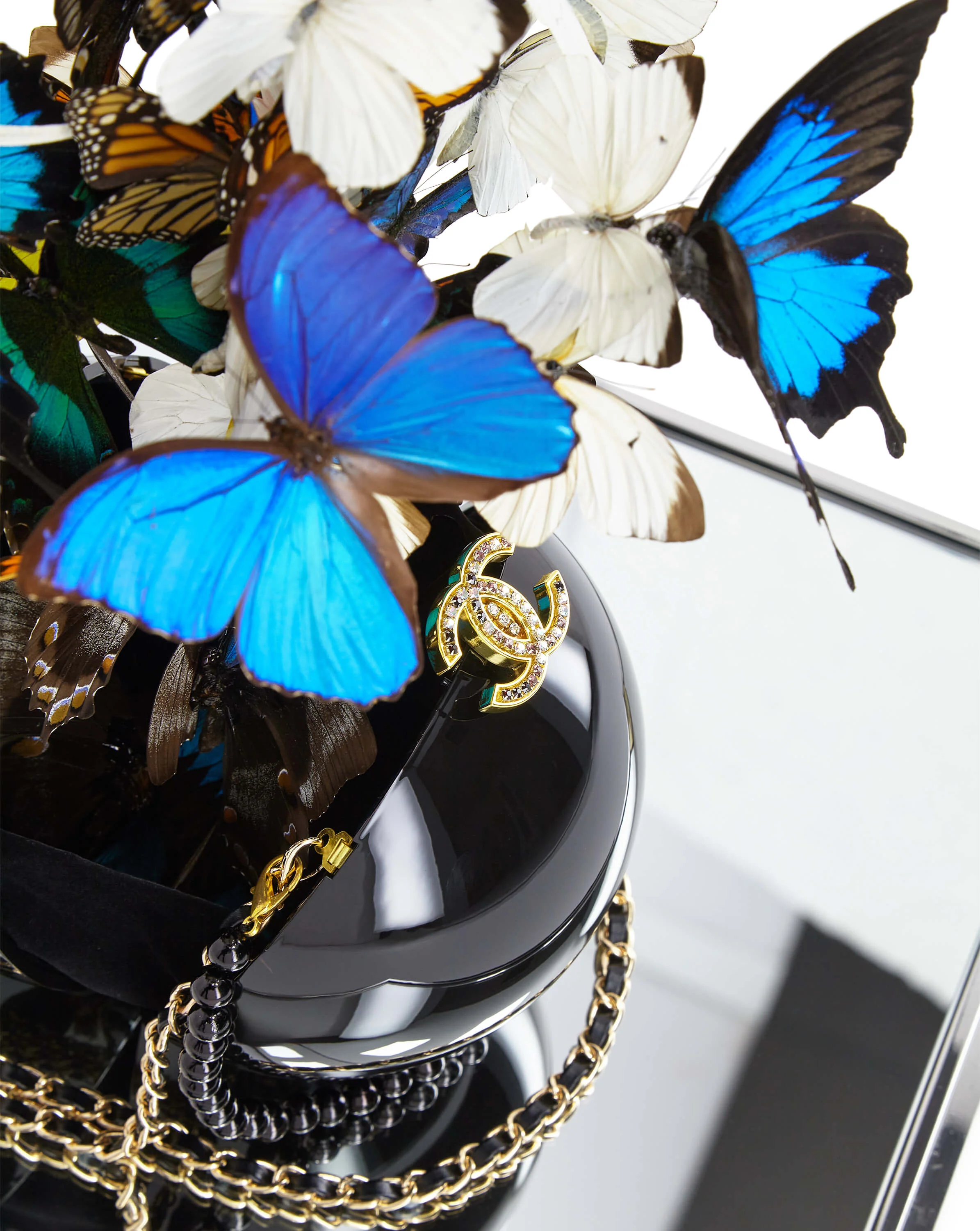 Chanel Black Pearl Colourful - Image 3