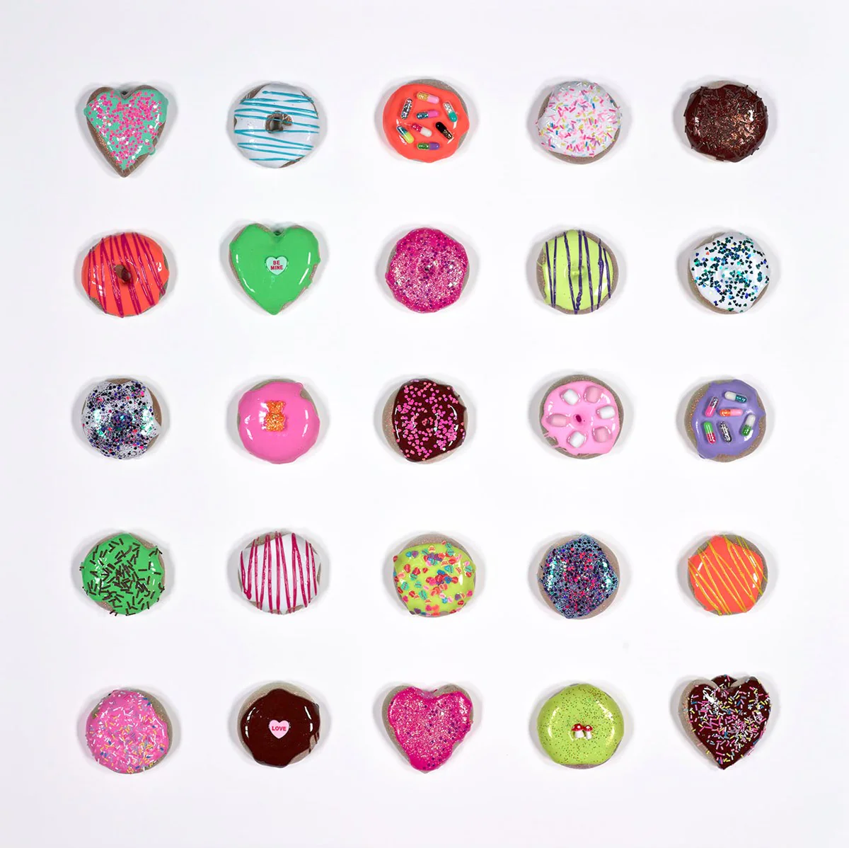 Glazed Happiness (25 Donuts)