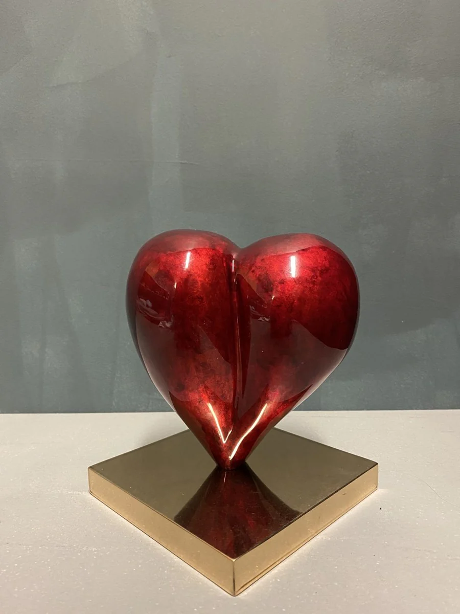 It Looks Like A Heart Midi