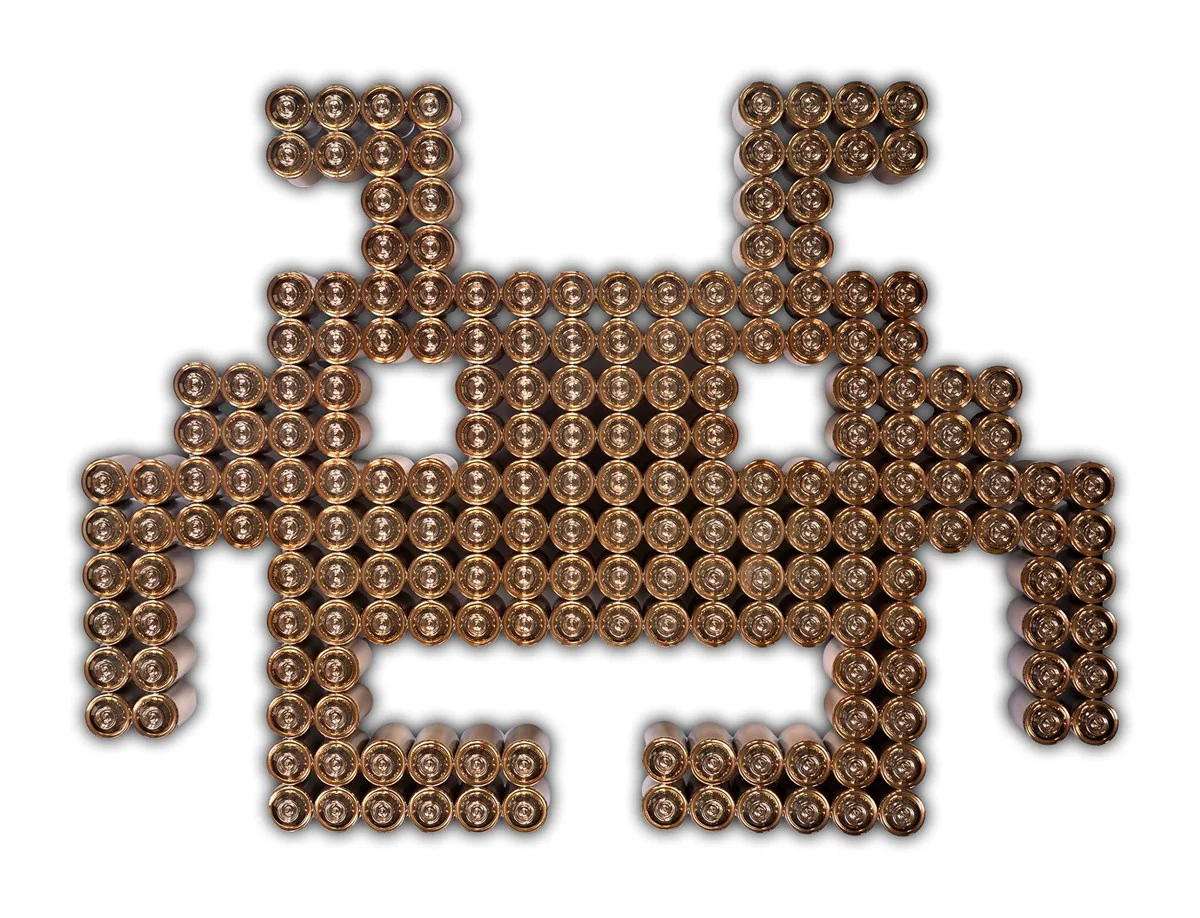 Large Invader (Gold) - Image 3