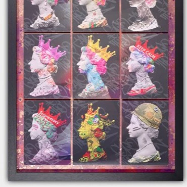 The Queen With Crowns - Image 2